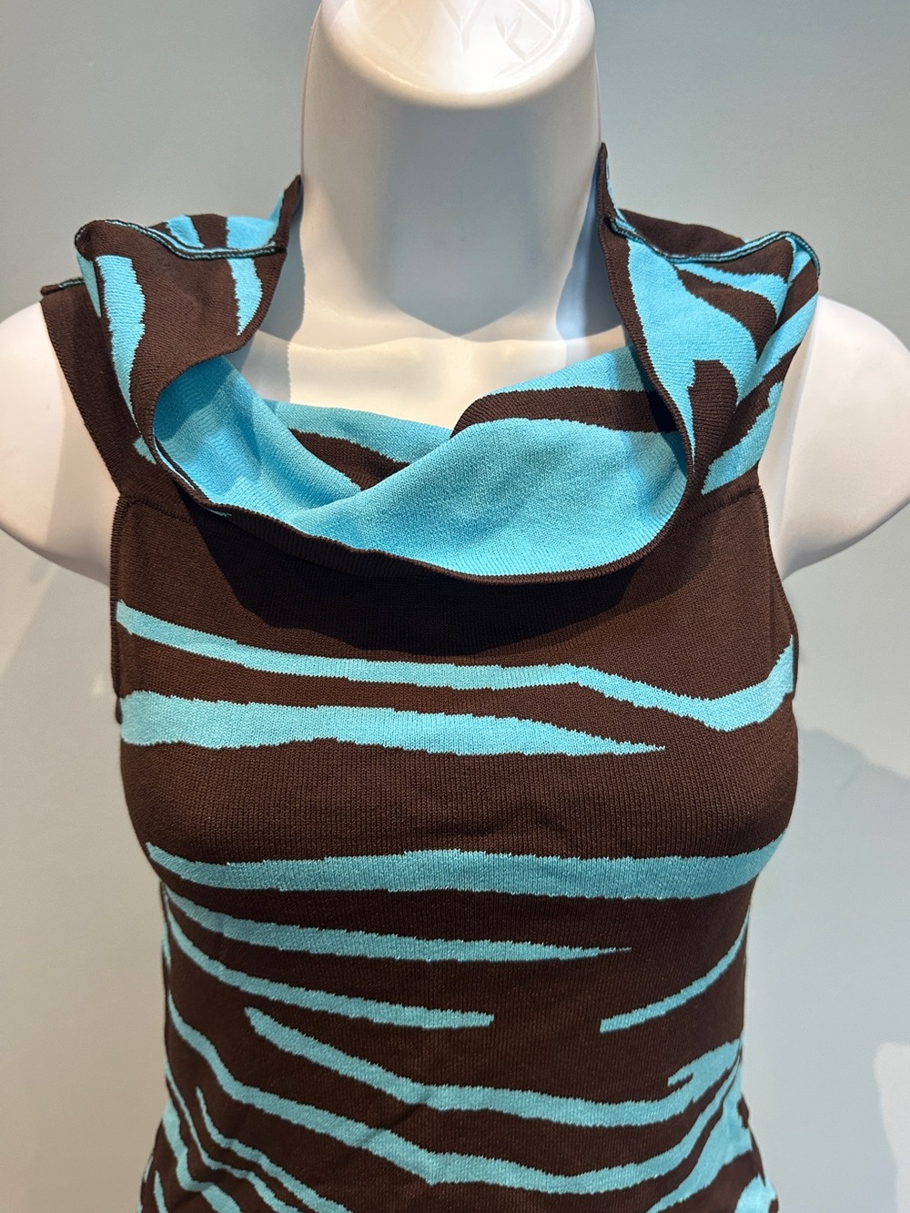 Venini Petite Blue and Brown Y2K Off Shoulder Top Blouse Asymmetrical Size PP - Picture 2 of 11